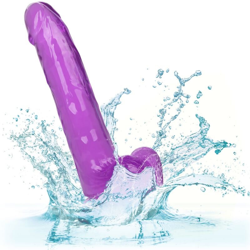 Calexotics-Size Queen Dildo Mov 20.3 cm-TPR, Waterproof, Ventuza 6 img 110047 46d0c38357346b39375ab69202c79a08 1
