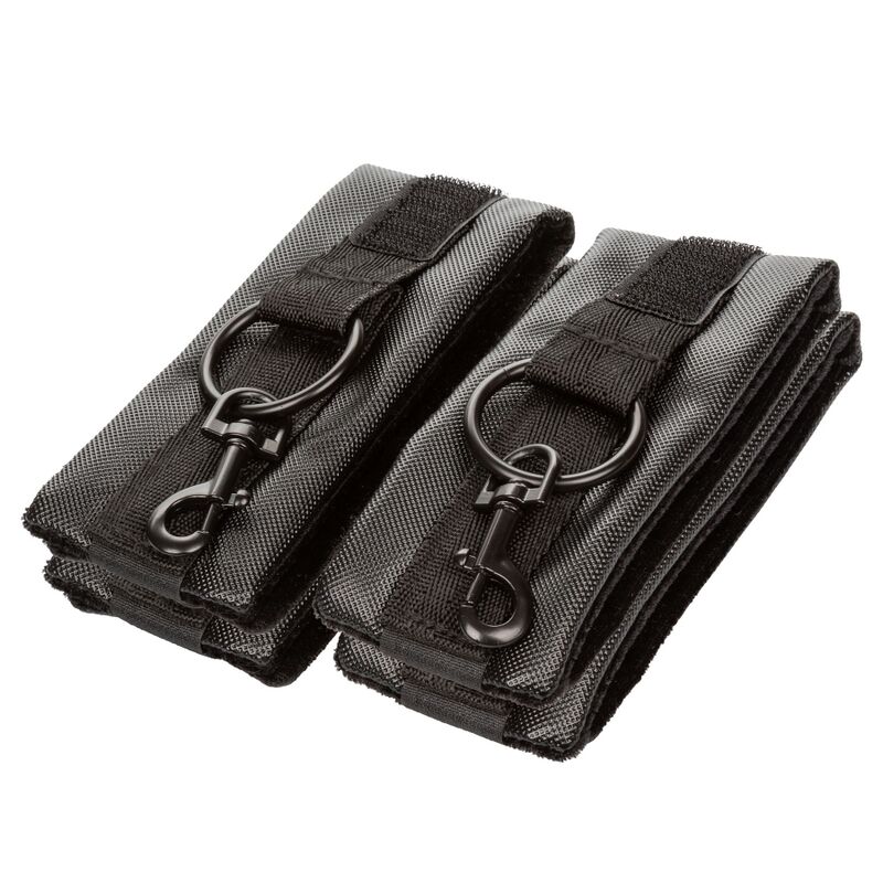 Calexotics-Boundless Hog Tie Reglabil pentru Bondage 5 img 110283 513228cdf88e89f23cc03d7ca5322934 1