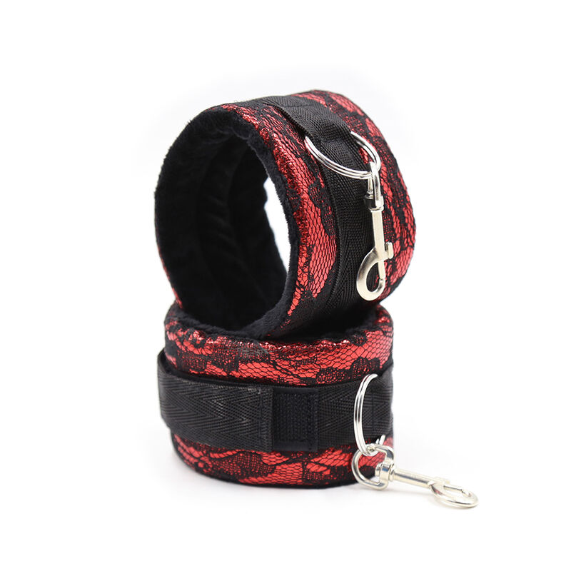 Ohmama Fetish-Cătușe din Catifea cu Bandă din Nylon-PVC 3 img 114535 af2c2eeb1d85cf2e67df8ce4292ed7dd 1