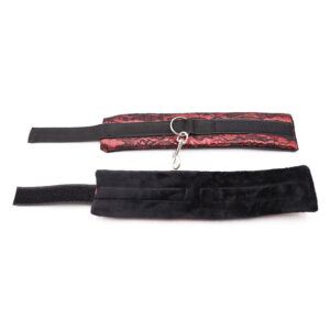 Ohmama Fetish-Cătușe din Catifea cu Bandă din Nylon-PVC 18 Ohmama Fetish-Cătușe din Catifea cu Bandă din Nylon-PVC - imagine 8