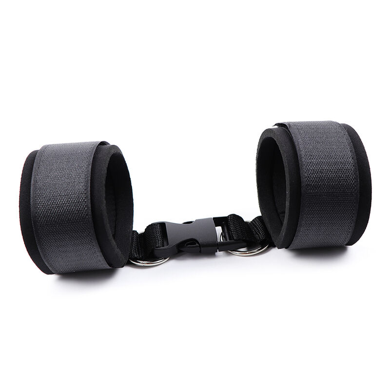 Ohmama Fetish-Cătușe de Mână din Neopren cu Velcro 1 img 114993 470deb5043d085f3b0179bce98c0accf 1