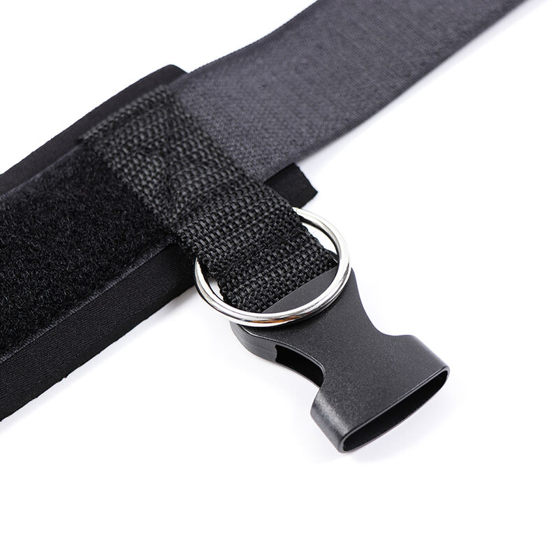 Ohmama Fetish-Cătușe de Mână din Neopren cu Velcro 8 img 114995 ee55b47746fa494e7f9b735fe483bd95 1