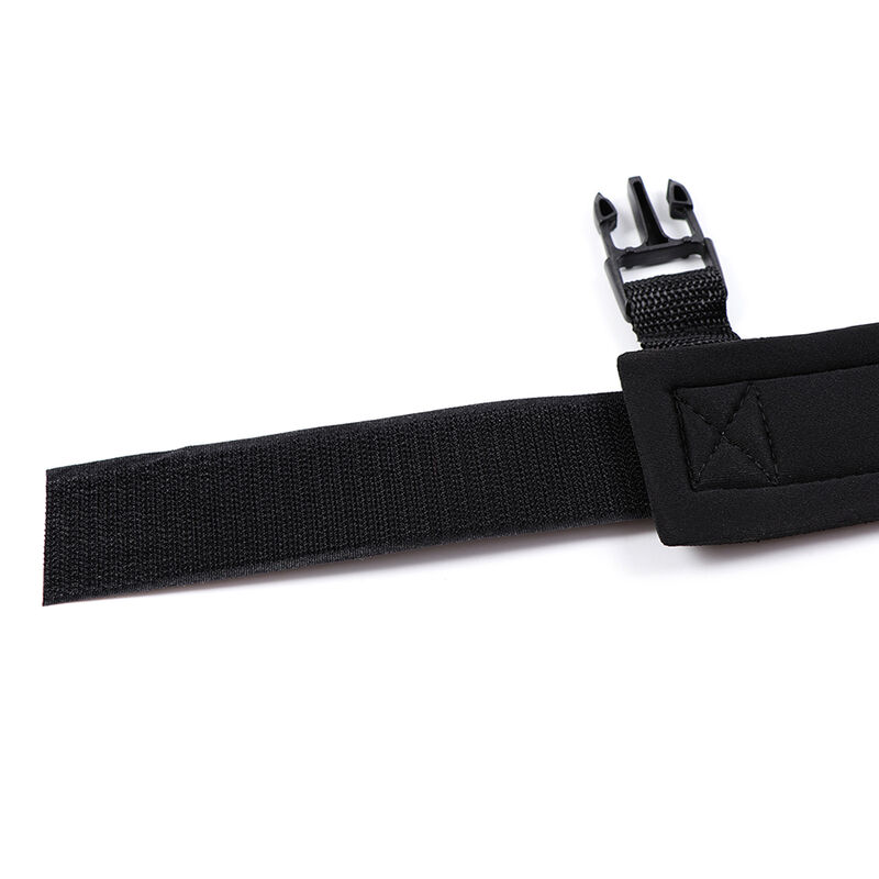 Ohmama Fetish-Cătușe de Mână din Neopren cu Velcro 9 img 114998 96190a946d59e334a9a0ace64a57e58a 1