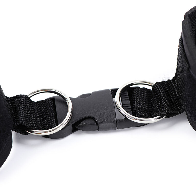 Ohmama Fetish-Cătușe de Mână din Neopren cu Velcro 10 img 115001 89b81fe0f479a3ff9d32af68400aa56c 1