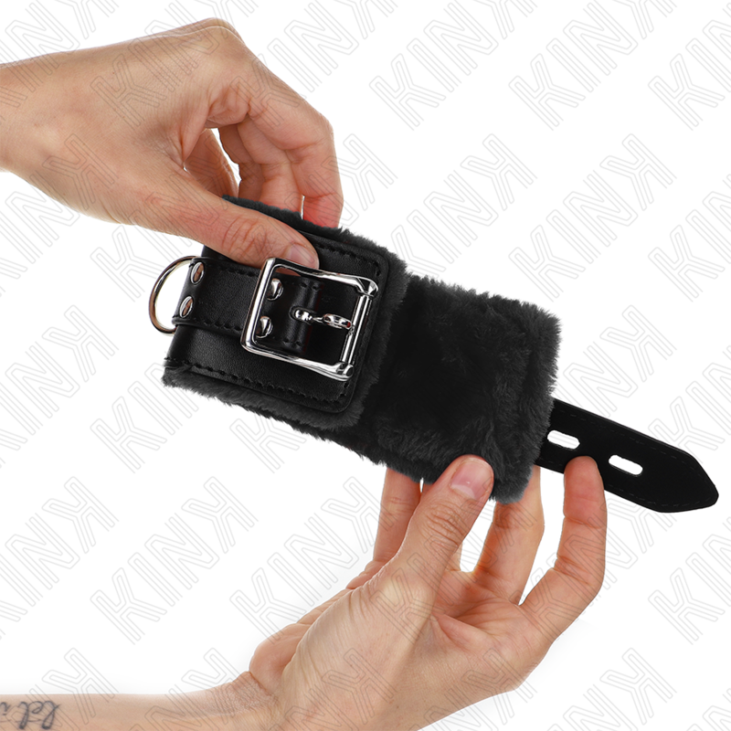Kink Wrist Restraint-Manșete pentru Încheieturi Căptușite 3 img 187361 e98bfde979fbc99f59df0cd5c1bd6d4b 1