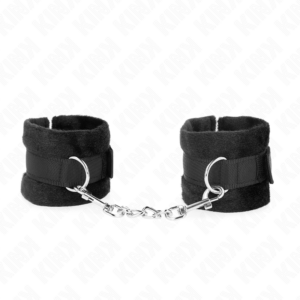 Kink Wrist Restraint-Cătușe pentru Mâini din Blană 8 Kink Wrist Restraint-Cătușe pentru Mâini din Blană - imagine 4