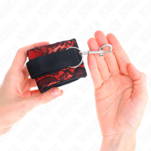 Kink Wrist Restraint-Cătușe Scurte din Catifea cu Dantelă si - imagine 4