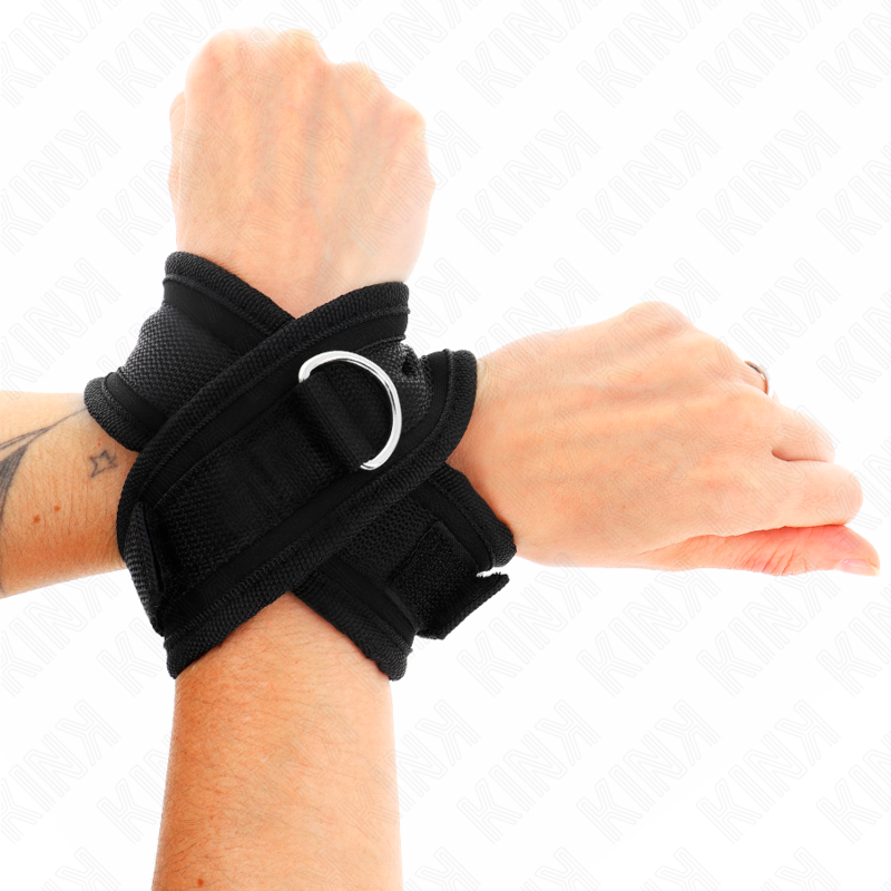 Kink Wrist Restraint-Cross Cuffs Black 34 X 5.5 cm 1 img 189245 b16a033bb597643935898e46f6b83edb 1