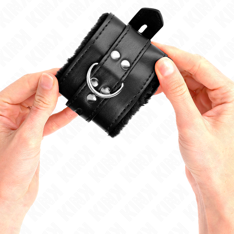 Kink Wrist Restraint-Mansete pentru Încheieturi Căptușite cu-Negru 4 img 189350 122a33f29149ebf3a30cf665e080fb51 1