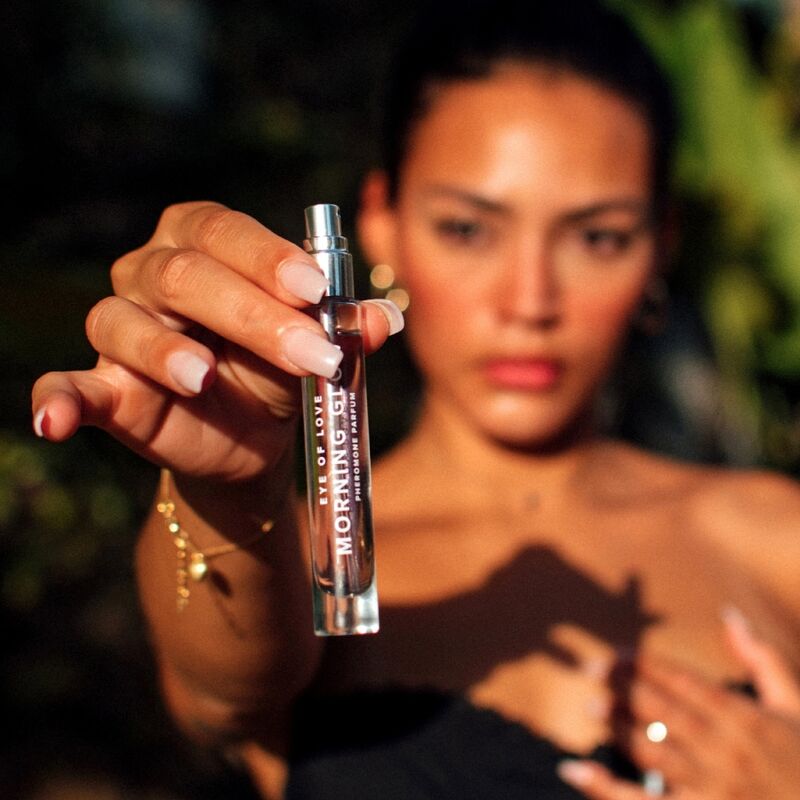 Eye Of Love-Eol Phr Parfum Feromoni 10 ml - Morning Glow 9 Eye Of Love-Eol Phr Parfum Feromoni 10 ml - Morning Glow · Parfumuri & Feromoni (imaginea 9)